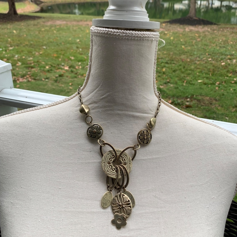GOLD AND BLACK MALA BEADED NECKLACE STATEMENT NECKLACE